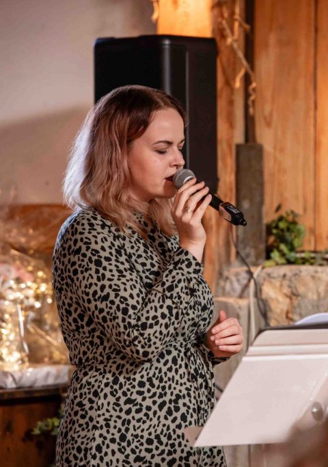Zwei Traurednerinnen bei MainWedding